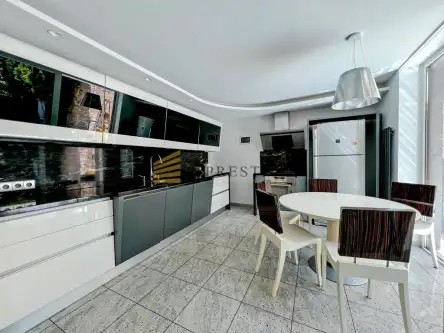  Warszawa   Marokańska 