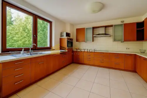 Bielawa ,  Lipowa   4