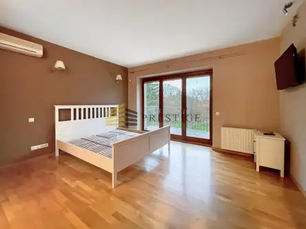 Warszawa ,  Siekierkowska   11