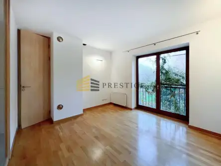 Warszawa ,  Siekierkowska   13