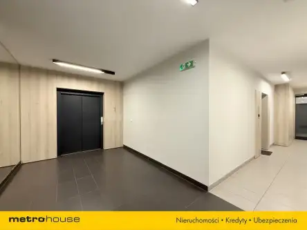 Warszawa ,  Al. Sikorskiego   7