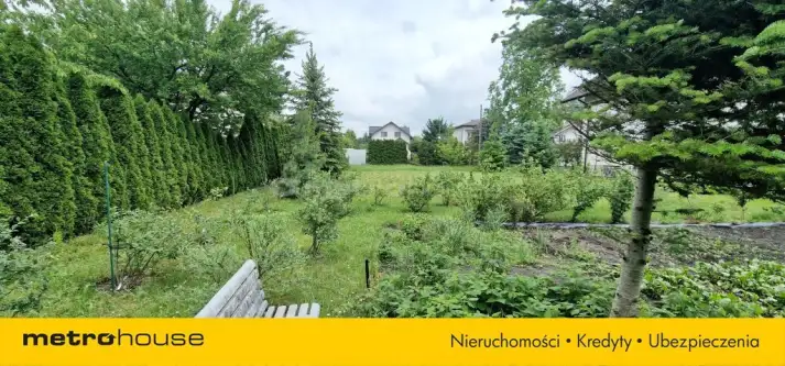 Sulejówek ,  Paderewskiego   13