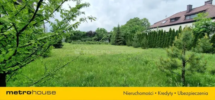 Sulejówek ,  Paderewskiego   17