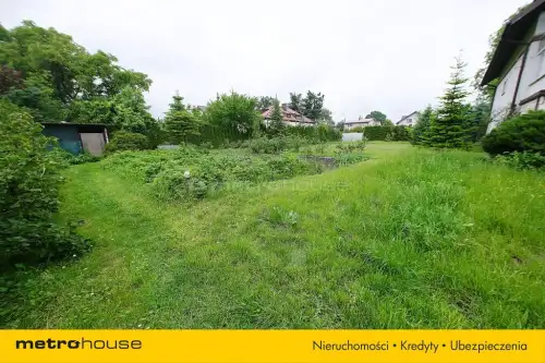 Sulejówek ,  Paderewskiego   5