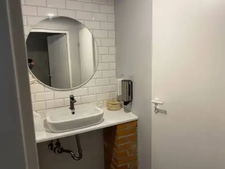 Warszawa ,  Stawki   10