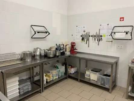 Warszawa ,  Stawki   2