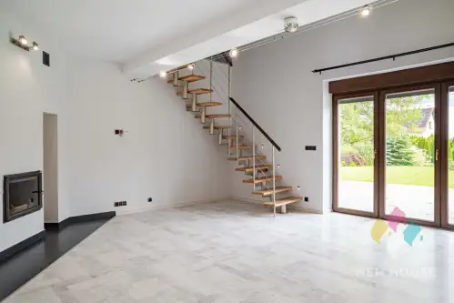 Dywity ,  Spółdzielcza   7