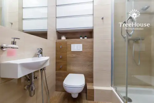 Olsztyn ,  Wincentego Pstrowskiego   10