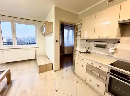 Głogów ,  Saturna   3