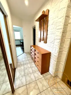 Warszawa ,  Polinezyjska   13