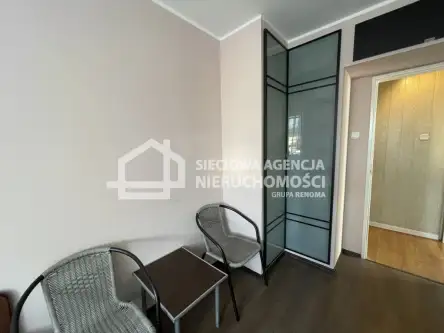 Gdynia ,  Chylońska   4