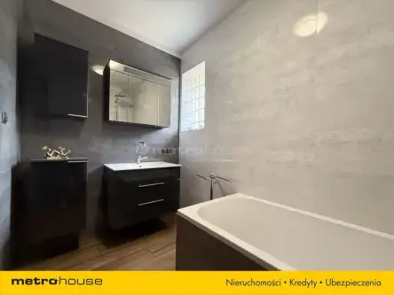 Warszawa ,  Pomorska   12