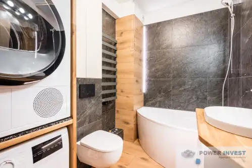 Kraków ,  Tarnobrzeska   11