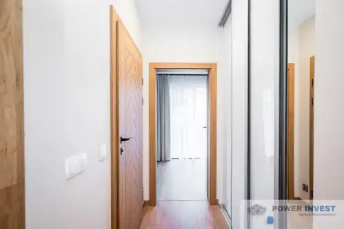 Kraków ,  Tarnobrzeska   15