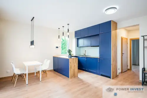 Kraków ,  Tarnobrzeska   3