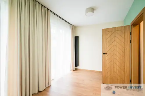 Kraków ,  Tarnobrzeska   9