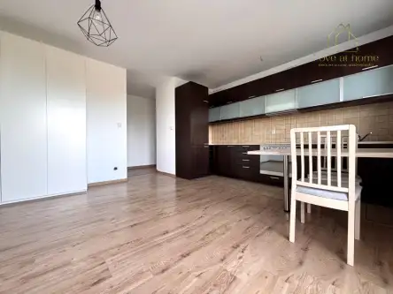 Gdynia ,  Leona Staniszewskiego   3