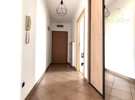 Gdynia ,  Leona Staniszewskiego   7