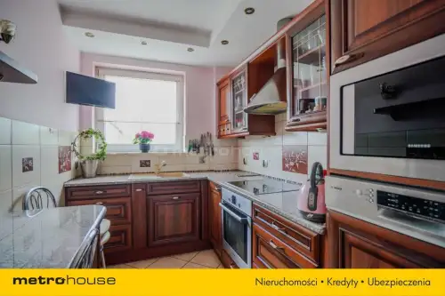 Stargard ,  Powstańców Warszawy   8