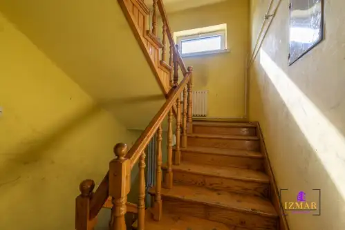 Niegowonice ,  Dąbrowska   10