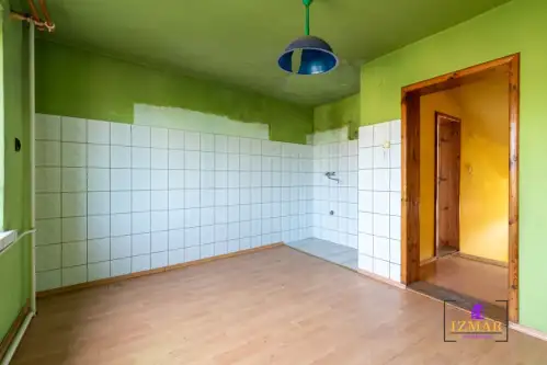 Niegowonice ,  Dąbrowska   11