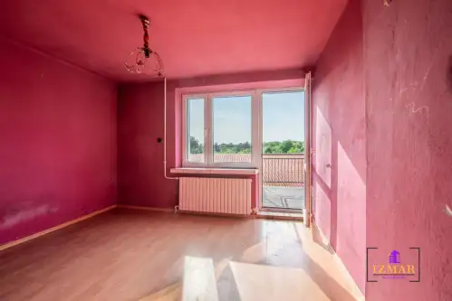 Niegowonice ,  Dąbrowska   13