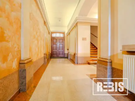 Kraków ,  Skawińska   17