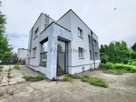 Zgierz ,  Sukiennicza   15