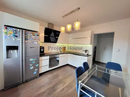  Zgierz   Sukiennicza 