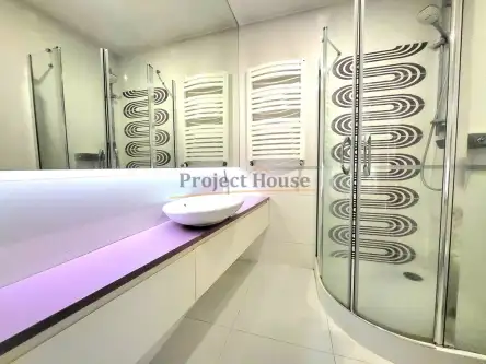 Zgierz ,  Sukiennicza   7