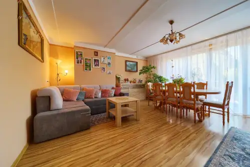 Głogów ,  Sportowa   12