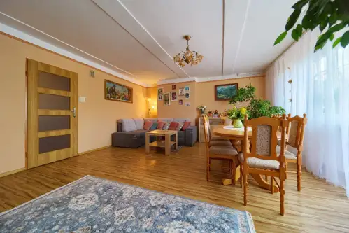 Głogów ,  Sportowa   2