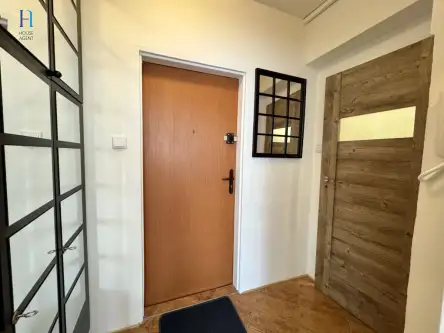 Łódź ,  Grodzieńska   12