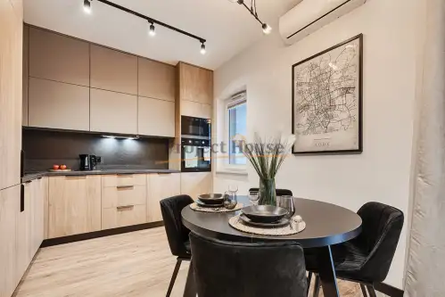 Łódź ,  Kpt. Stefana Pogonowskiego   4