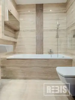 Kraków ,  Tuchowska   9