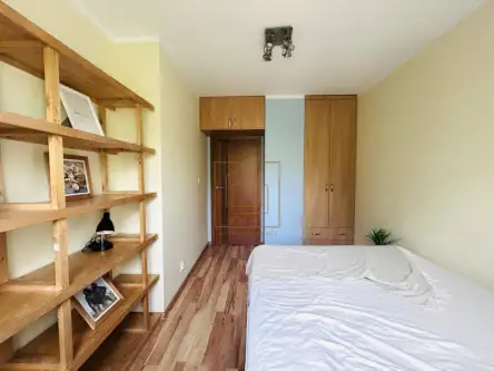 Kraków ,  Obozowa   13