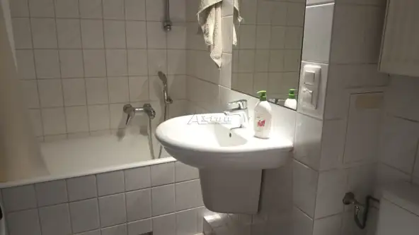 Warszawa ,  Ptasia   8