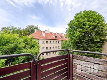 Kraków ,  Urzędnicza   6