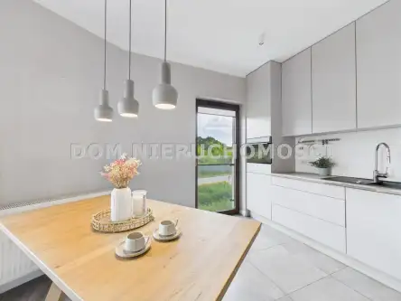 Olsztyn ,  Armii Krajowej   11