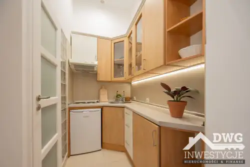 Kraków ,  Krowoderska   7