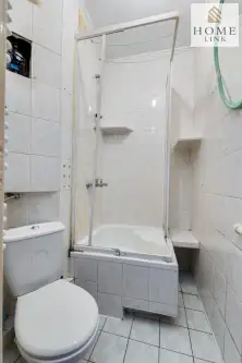 Olsztyn ,  Niepodległości   11