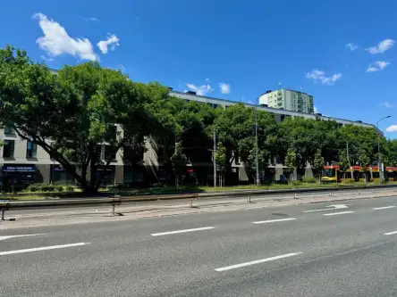 Warszawa ,  Puławska   10