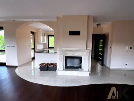 Nowy Sącz ,  Dunajcowa   11