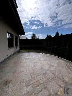 Nowy Sącz ,  Dunajcowa   8