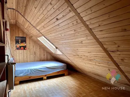 Mikołajki ,  Plac Wolności   5