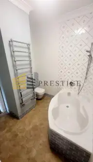 Warszawa ,  Przy Bażantarni   8