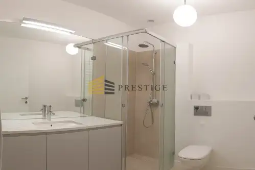 Warszawa ,  Zygmunta Modzelewskiego   5