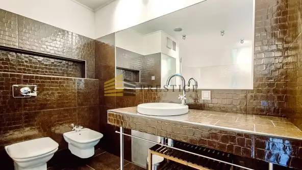 Warszawa ,  Czerniowiecka   13