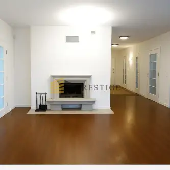 Warszawa ,  Al. Wilanowska   3