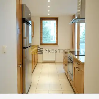 Warszawa ,  Al. Wilanowska   6